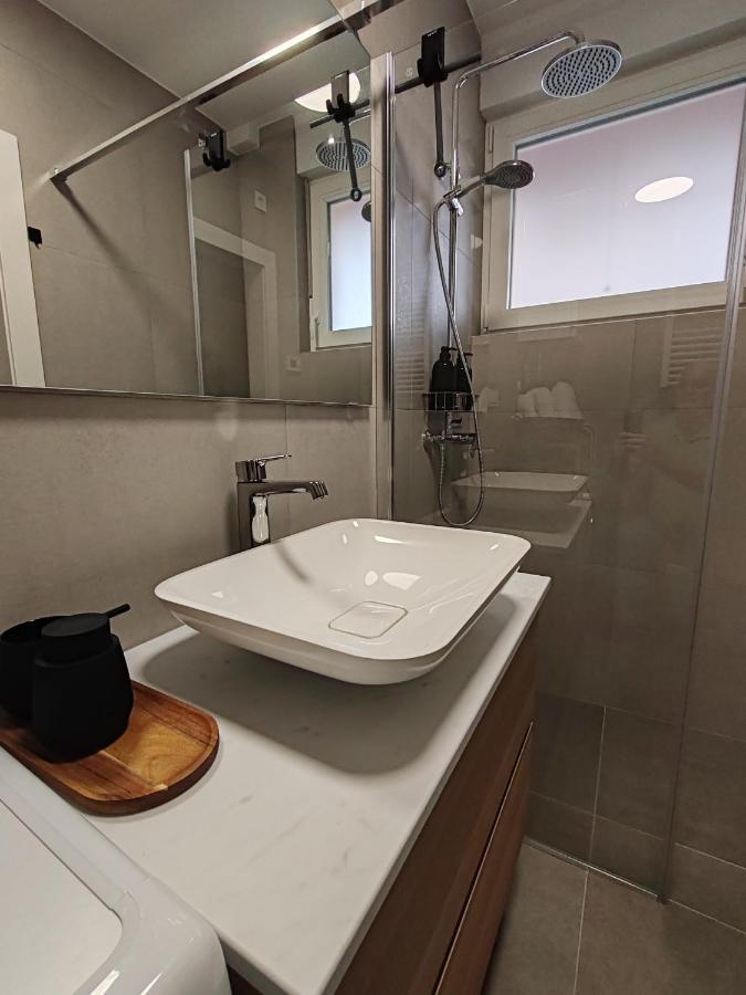 Apartman 64 ซาเกร็บ ภายนอก รูปภาพ